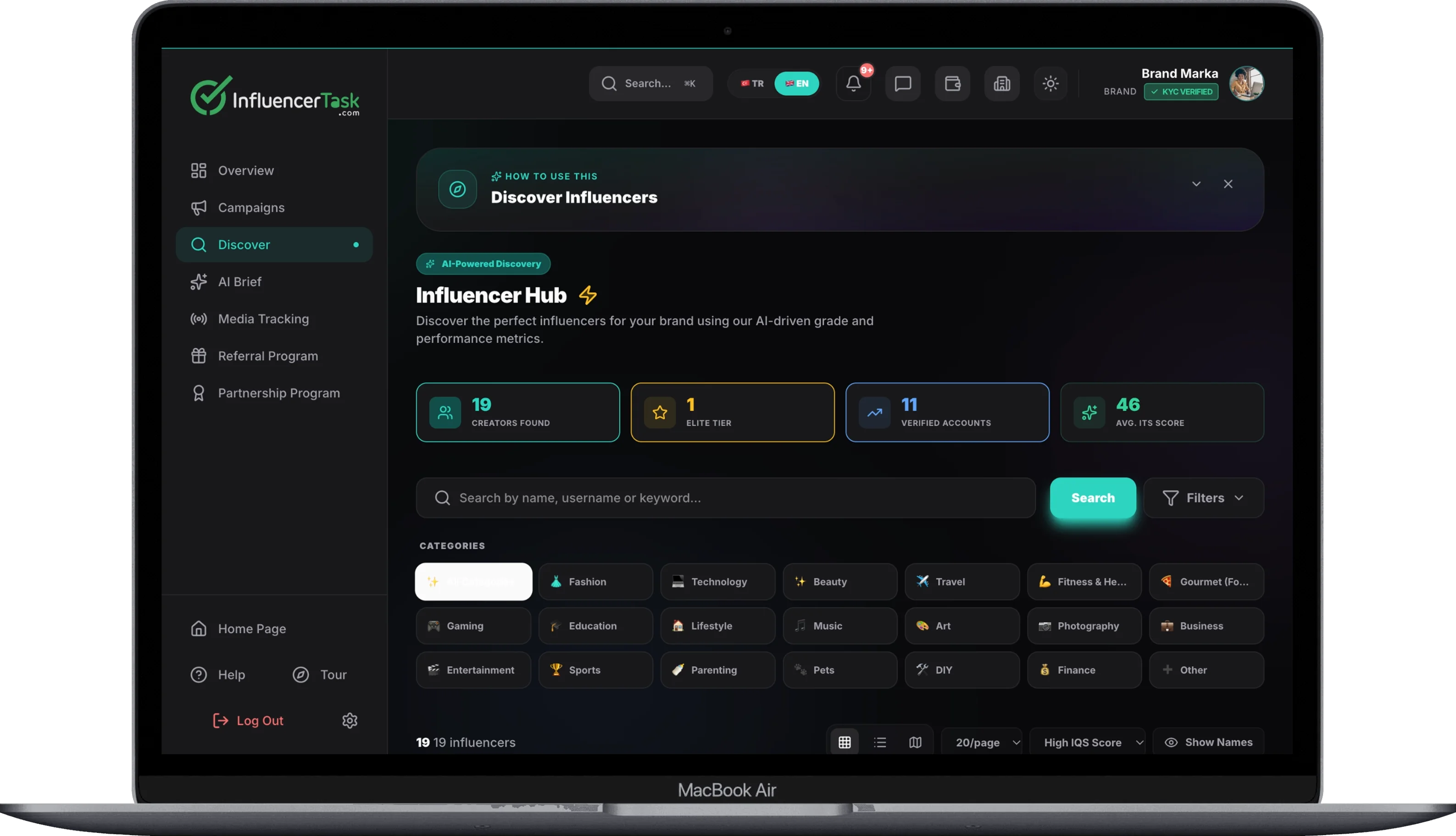 Algorithmic Influencer Discovery Hub